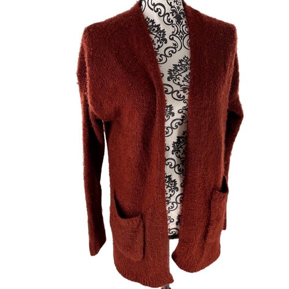 Abercrombie Womens pocket Cardigan Size X Small Soft Cozy Sweater Burnt Orange - Picture 1 of 15